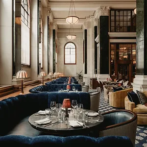 ***** Otel The Ned Birleşik Krallık
