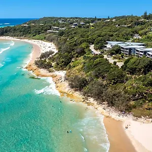 stradbroke-island-beach-hotel-spa-resort.queenslandhotels.net/