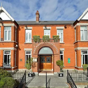 maples-house.dublin-hotelsweb.com/